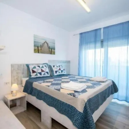 Apartment Antonia Marina Surf *