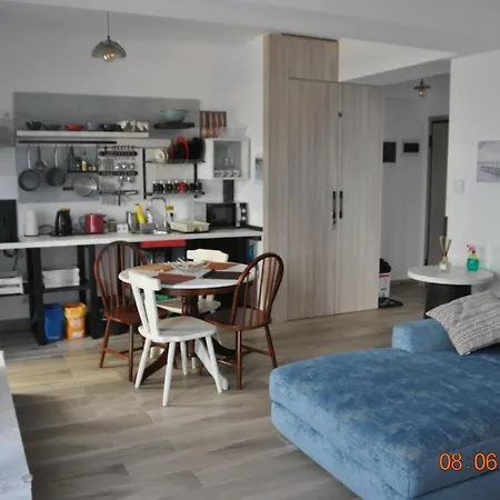Antonia Marina Surf Apartment
